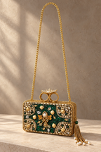 J 1028 Jewellery