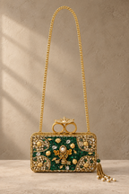 J 1028 Jewellery