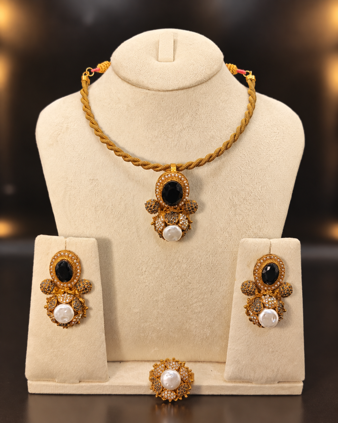 J 1071 Jewellery
